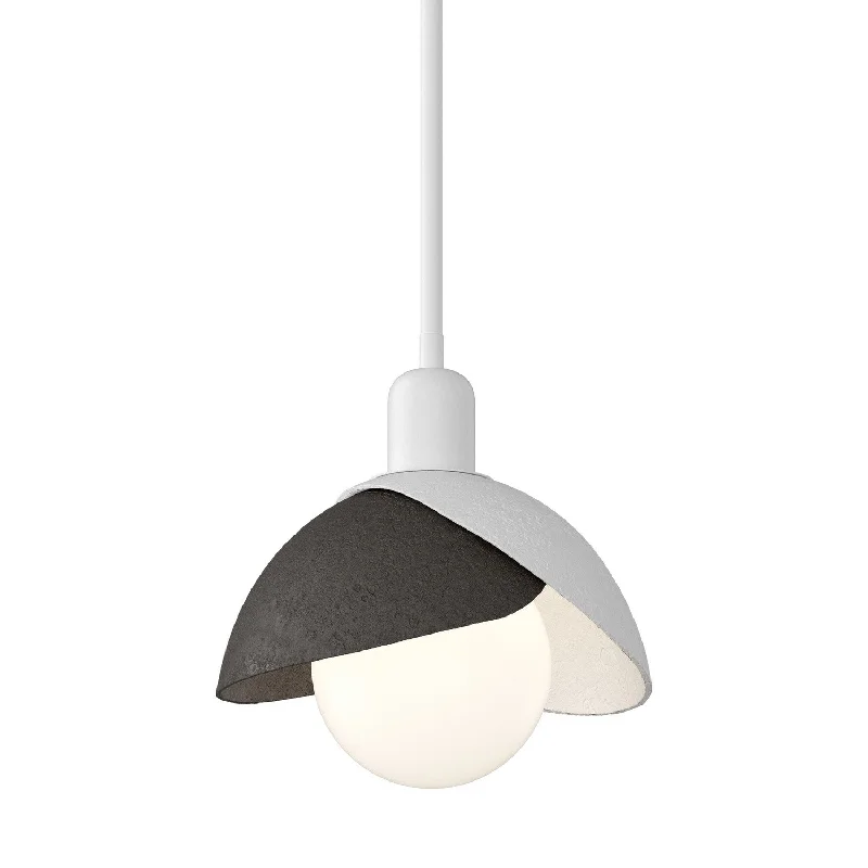 Industrial Lighting with High CRI (Color Rendering Index) for True Color PerceptionBrooklyn One Light Pendant
