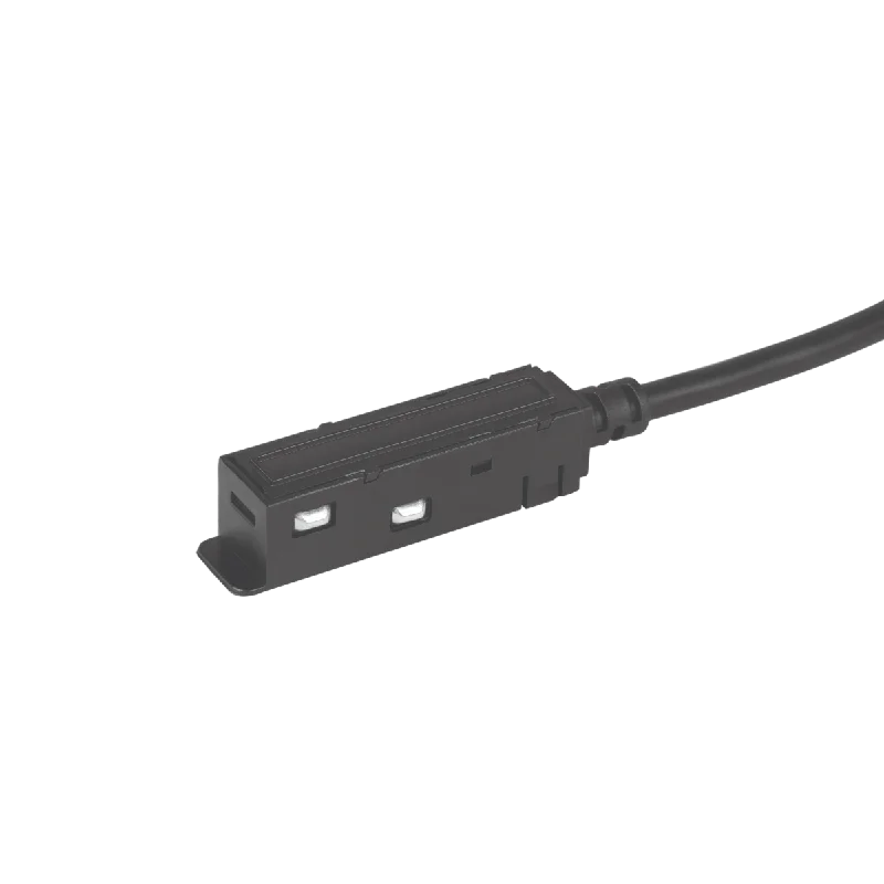 High - lumen track lighting for bright spacesPhilips Webber Connection Kit