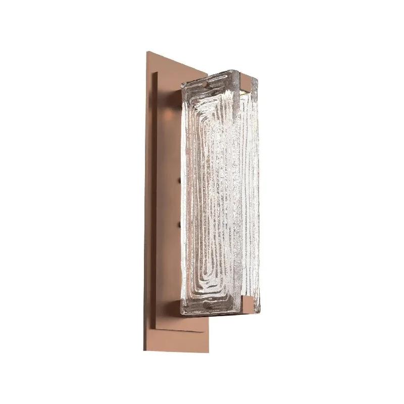 Track lighting for accentuating artworksTabulo LED Wall Sconce