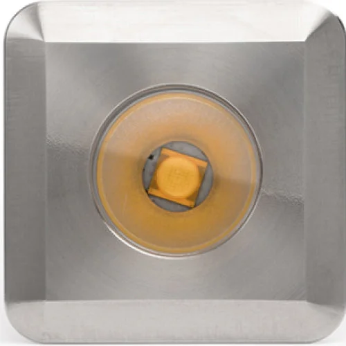 White track lighting for a clean lookLuxR Lighting Modux Four Large Square Uplighter