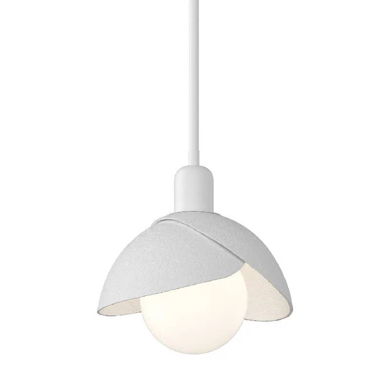 Adjustable Industrial Lighting for Flexible IlluminationBrooklyn One Light Pendant