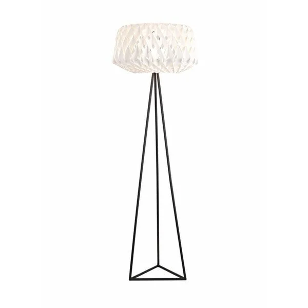 Victorian Style Floor Lamp for Traditional and Elegant InteriorsVictorian Style Floor Lamp for Traditional and Elegant InteriorsDante 69" Floor Lamp