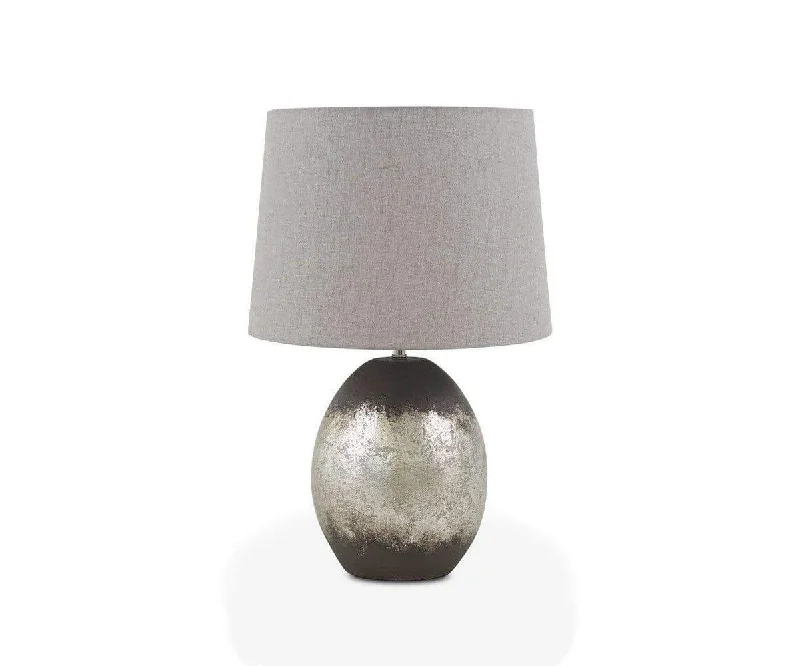crystal table lamps with dazzling prisms for a glamorous effectcrystal table lamps with dazzling prisms for a glamorous effectPernilla Lamp
