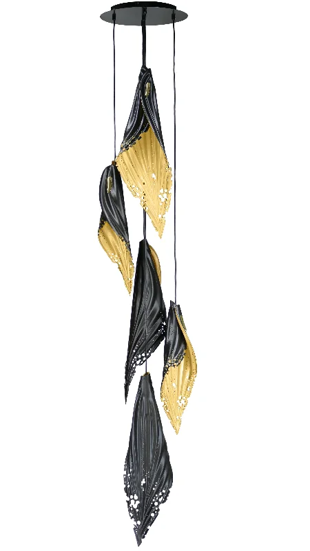Retro Ceiling Lights Inspired by the 1950s and 1960s DesignRetro Ceiling Lights Inspired by the 1950s and 1960s DesignPierced Blade 5-Piece Leather Pendant - Black/Gold